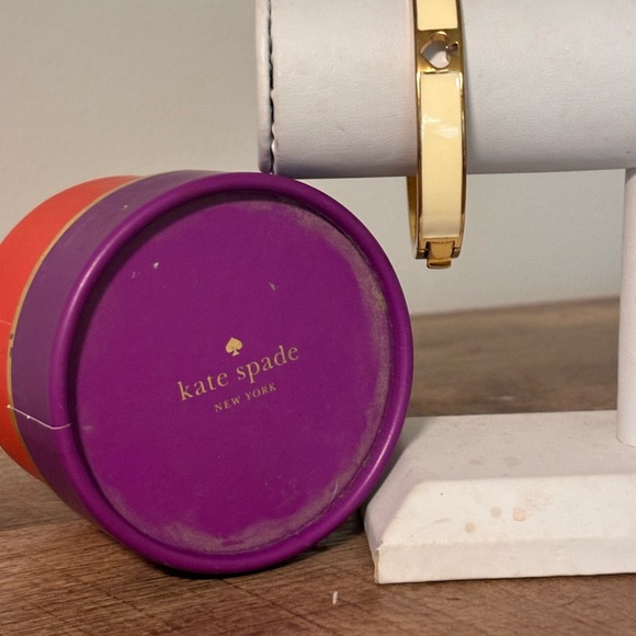 Kate spade bangle bracelet - Picture 2 of 4